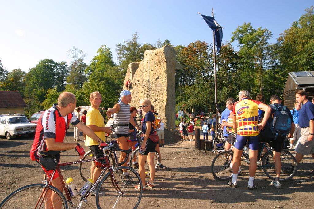 Turisticka Ubytovna Cakle Usti nad Orlici Ngoại thất bức ảnh